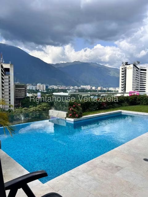 Apartamento (1 Nivel) en Venta en Lomas de Las Mercedes, Distrito Metropolitano - 14