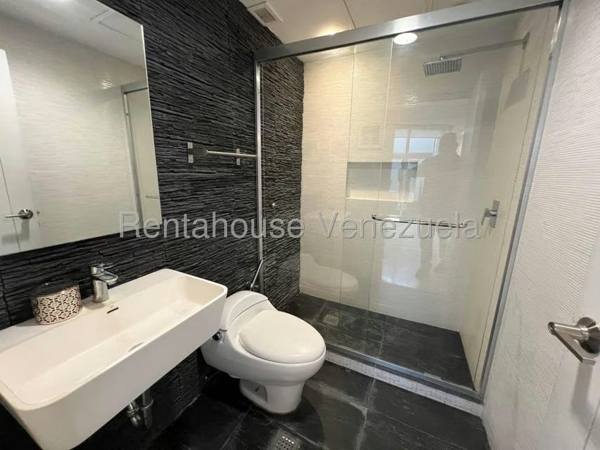 Apartamento (1 Nivel) en Venta en Lomas de Las Mercedes, Distrito Metropolitano - 19