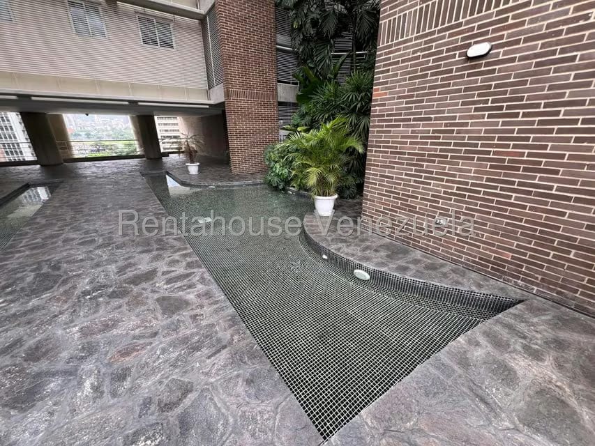 Apartamento (1 Nivel) en Venta en Lomas de Las Mercedes, Distrito Metropolitano - 3
