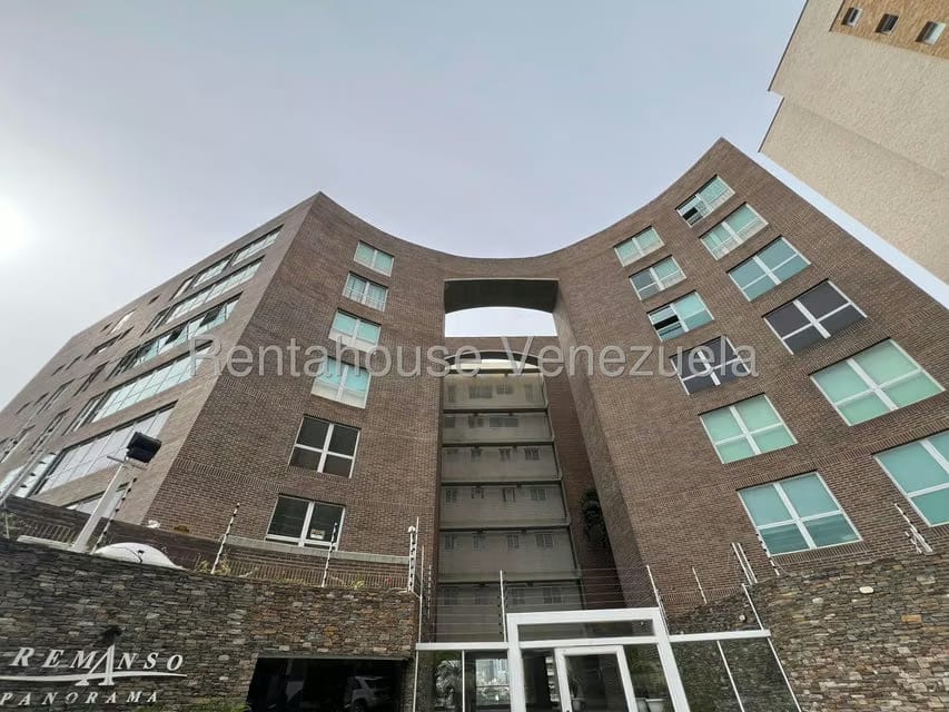 Apartamento (1 Nivel) en Venta en Lomas de Las Mercedes, Distrito Metropolitano - 25