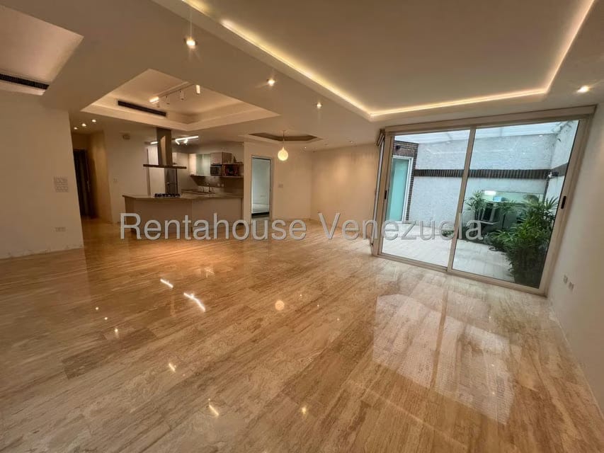 Apartamento (1 Nivel) en Venta en Lomas de Las Mercedes, Distrito Metropolitano - 29