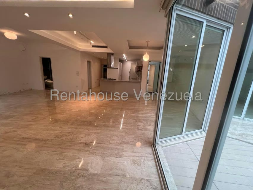 Apartamento (1 Nivel) en Venta en Lomas de Las Mercedes, Distrito Metropolitano - 31