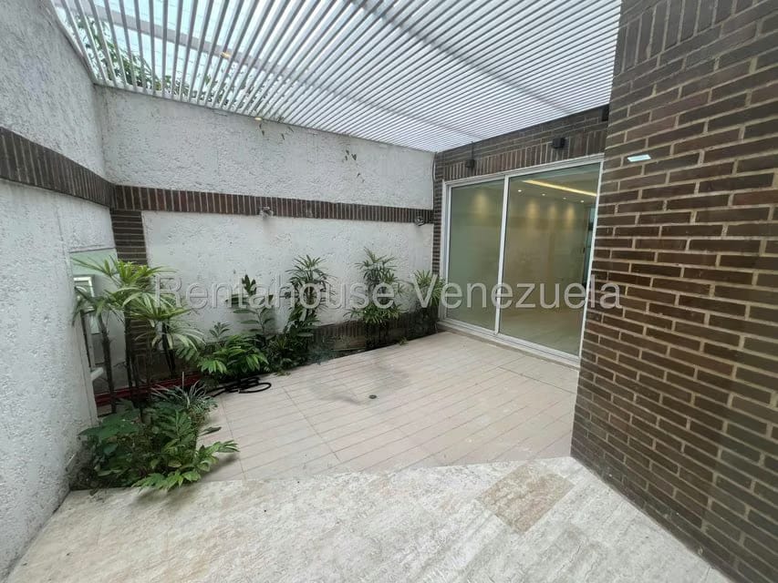 Apartamento (1 Nivel) en Venta en Lomas de Las Mercedes, Distrito Metropolitano - 34