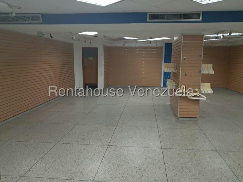 Comercial (Edificio) en Venta en Maturin, Monagas - 2