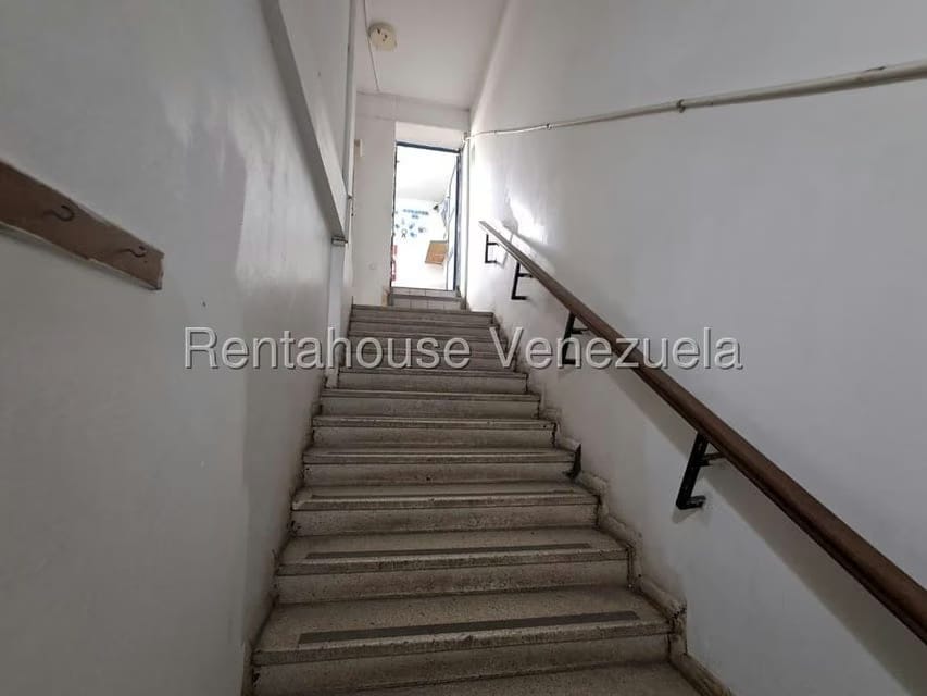 Comercial (Edificio) en Venta en Maturin, Monagas - 8
