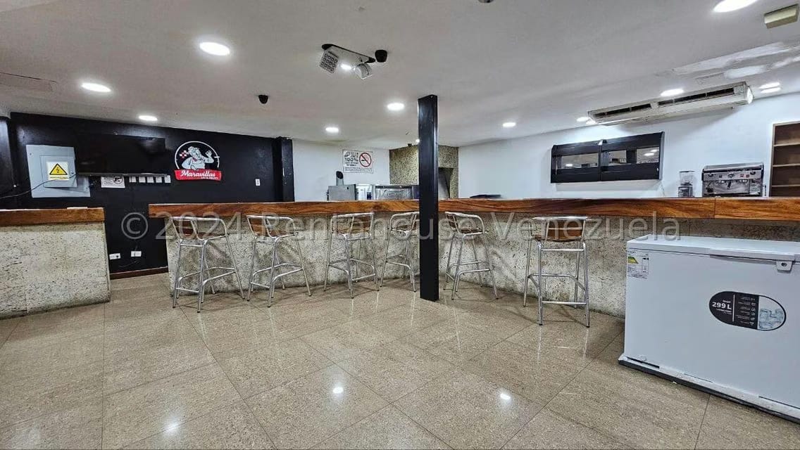 Comercial (Local Comercial) en Venta en Parroquia La Candelaria, Distrito Metropolitano - 4