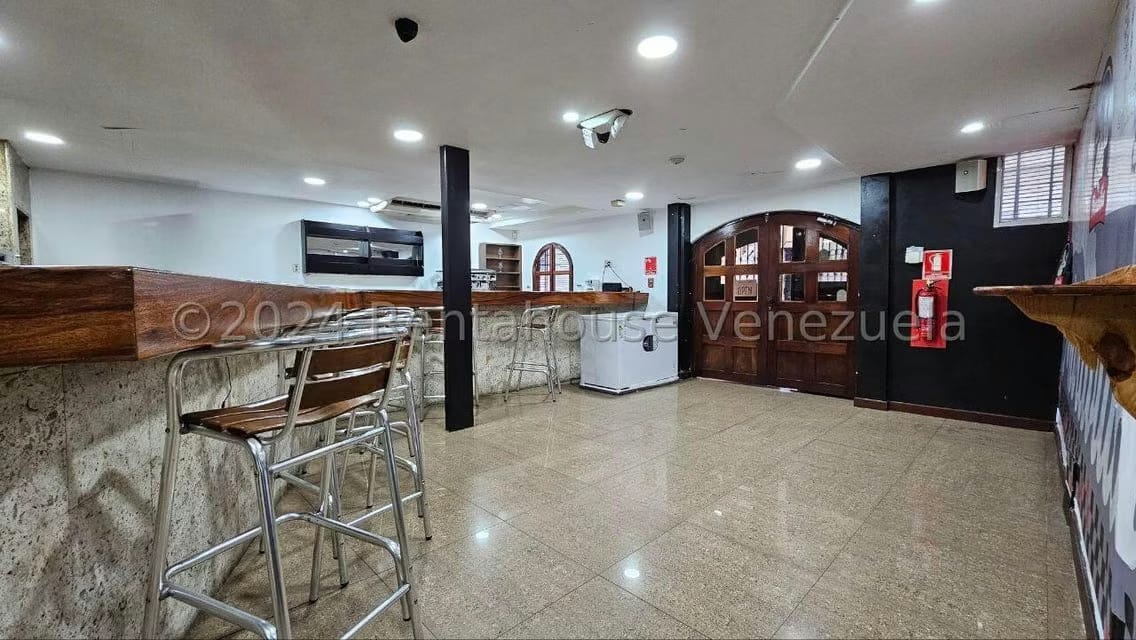 Comercial (Local Comercial) en Venta en Parroquia La Candelaria, Distrito Metropolitano - 5