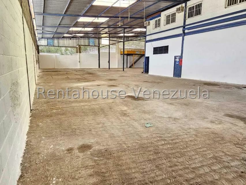 Comercial (Galpon - Deposito) en Alquiler en Mariche, Distrito Metropolitano - 5