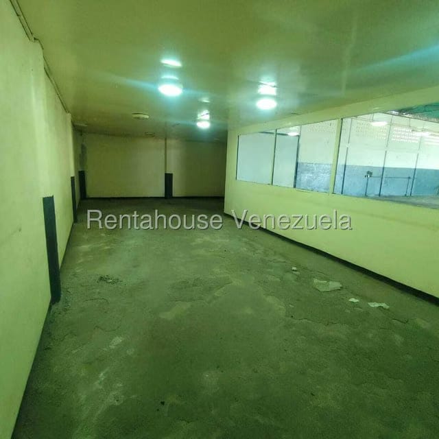Comercial (Local Comercial) en Alquiler en Parroquia Union, Lara - 13