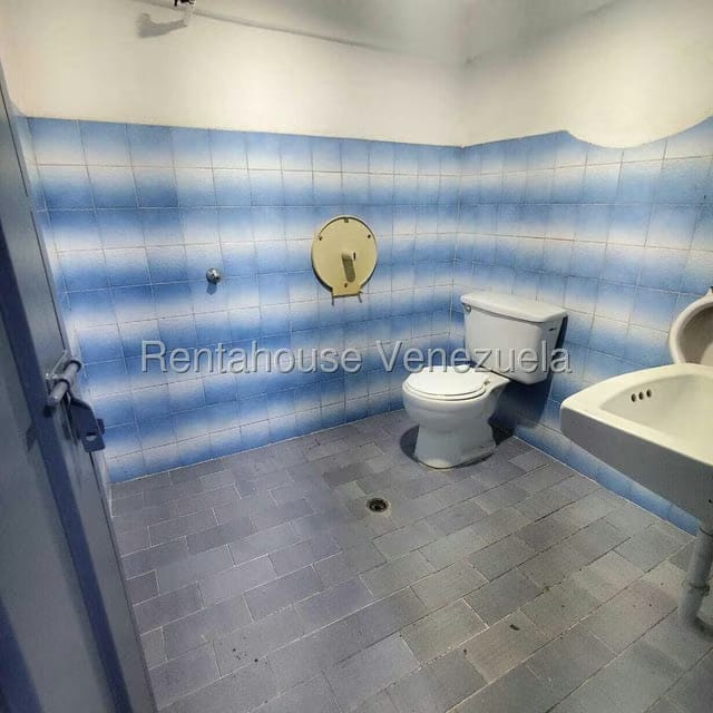 Comercial (Local Comercial) en Alquiler en Parroquia Union, Lara - 24