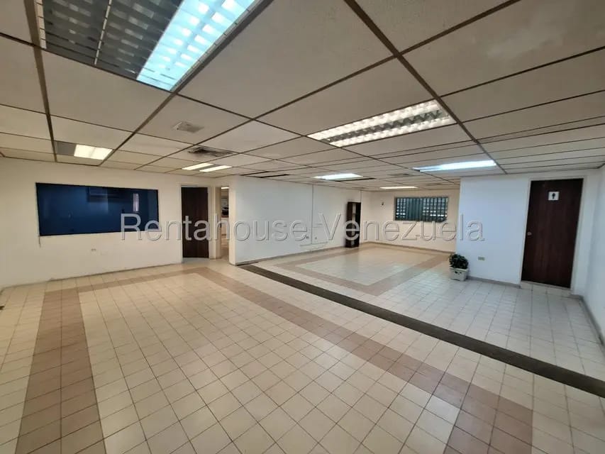 Comercial (Galpon - Deposito) en Venta en Parque Industrial Castillito, Carabobo - 34