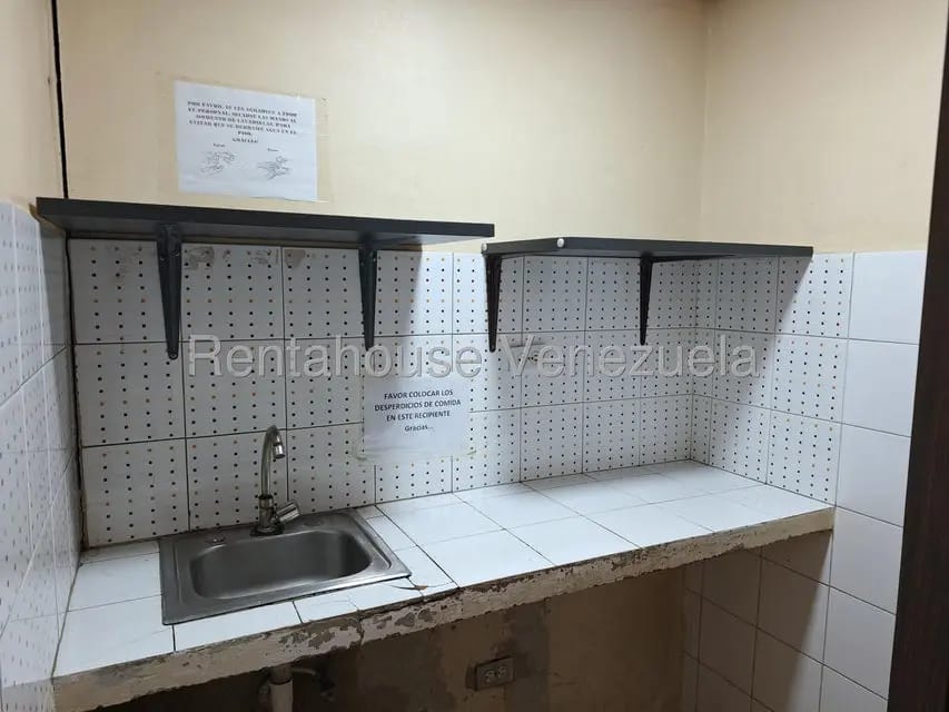 Comercial (Galpon - Deposito) en Venta en Parque Industrial Castillito, Carabobo - 35