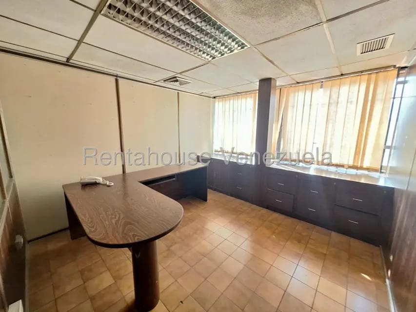 Comercial (Galpon - Deposito) en Venta en Parque Industrial Castillito, Carabobo - 39