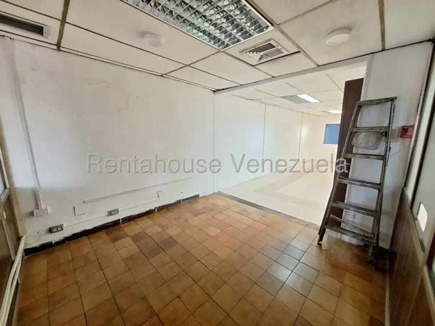 Comercial (Galpon - Deposito) en Venta en Parque Industrial Castillito, Carabobo - 40