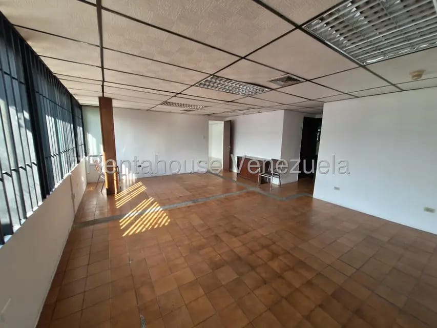 Comercial (Galpon - Deposito) en Venta en Parque Industrial Castillito, Carabobo - 42