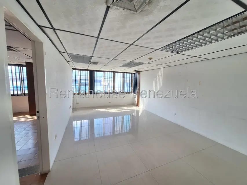 Comercial (Galpon - Deposito) en Venta en Parque Industrial Castillito, Carabobo - 44