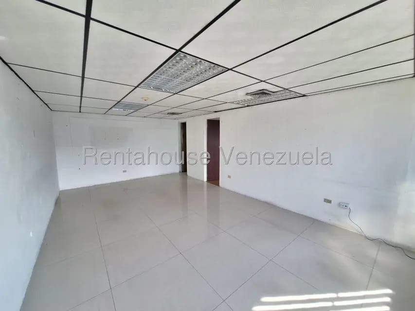 Comercial (Galpon - Deposito) en Venta en Parque Industrial Castillito, Carabobo - 46