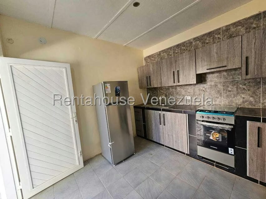 Apartamento (1 Nivel) en Alquiler en Centro, Falcon - 6