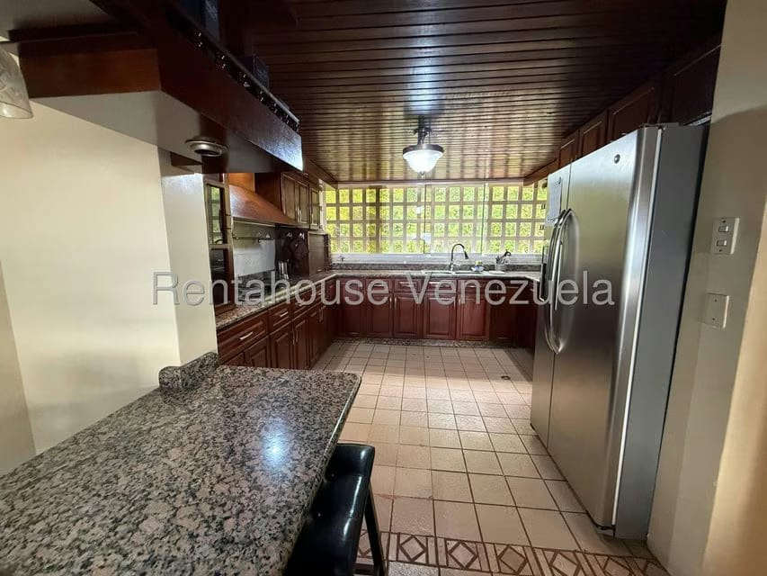 Casa (Multipes Niveles) en Venta en Colinas de Santa Monica, Distrito Metropolitano - 39