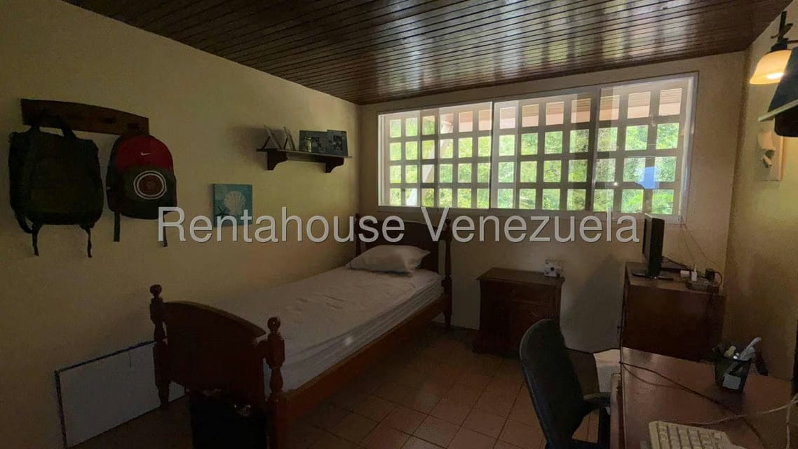 Casa (Multipes Niveles) en Venta en Colinas de Santa Monica, Distrito Metropolitano - 50