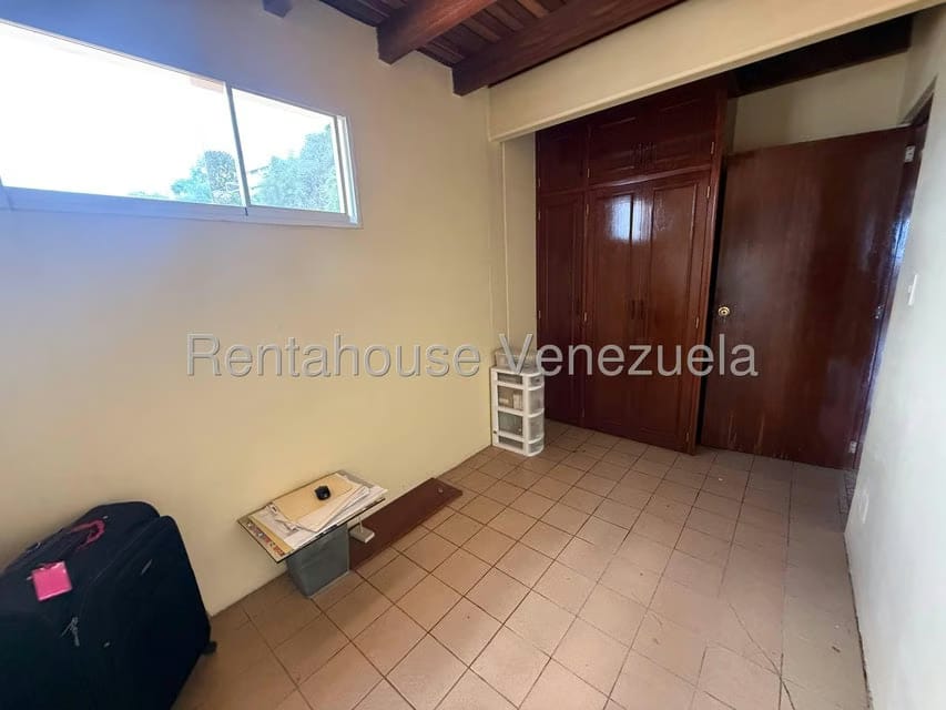 Casa (Multipes Niveles) en Venta en Colinas de Santa Monica, Distrito Metropolitano - 53