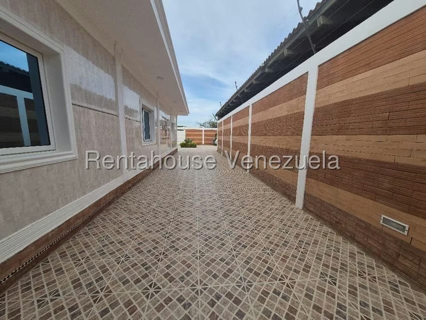 Casa (1 Nivel) en Venta en Zarabon, Falcon - 32