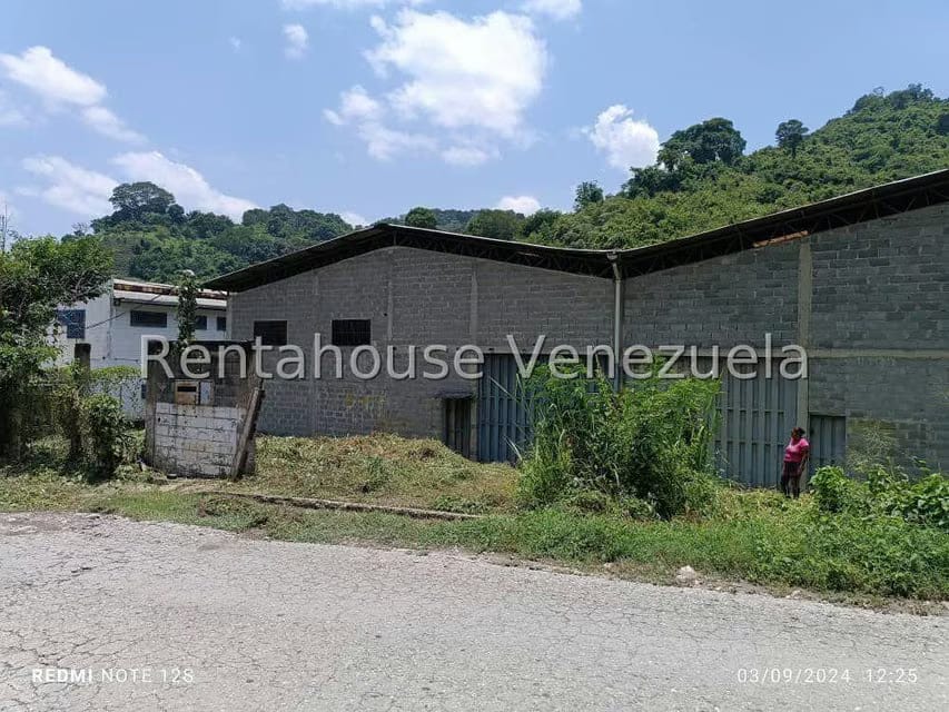 Terreno (Industrial) en Venta en Guatire, Miranda