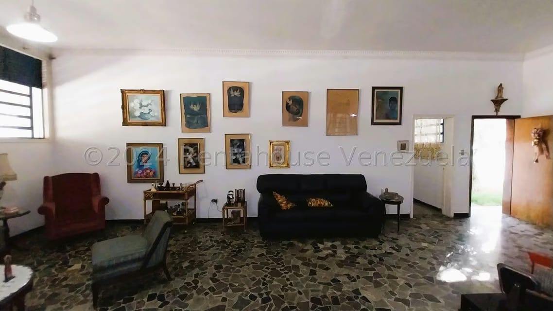 Casa (1 Nivel) en Venta en La Floresta, Distrito Metropolitano - 29