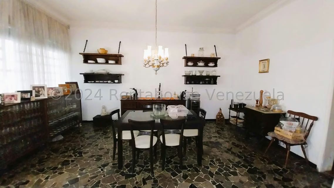 Casa (1 Nivel) en Venta en La Floresta, Distrito Metropolitano - 30