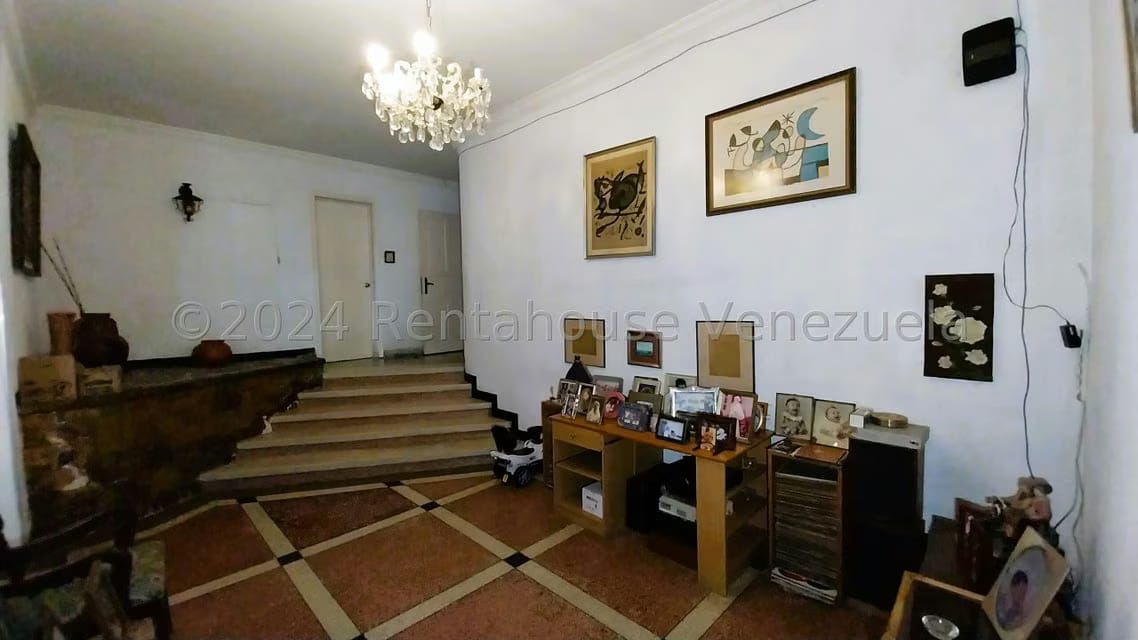 Casa (1 Nivel) en Venta en La Floresta, Distrito Metropolitano - 33