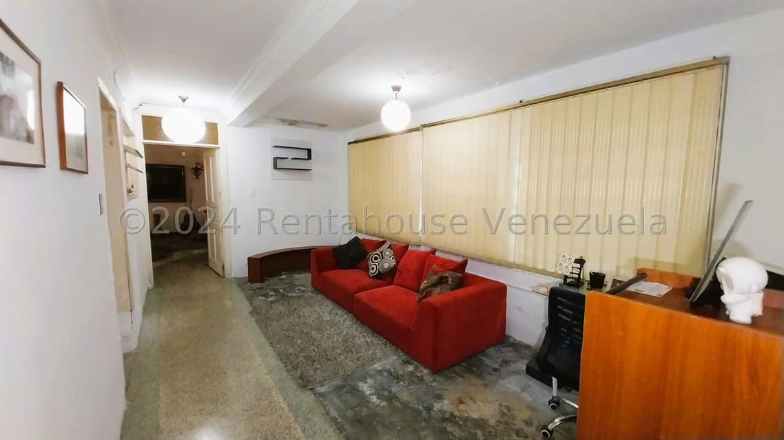 Casa (1 Nivel) en Venta en La Floresta, Distrito Metropolitano - 40