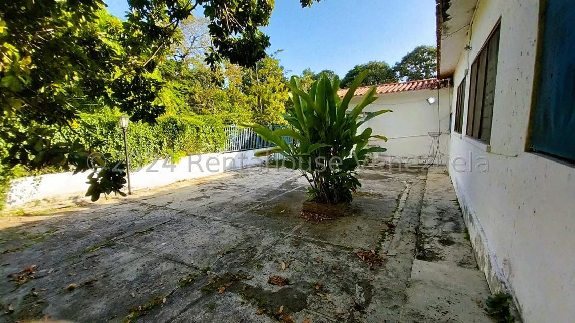 Casa (1 Nivel) en Venta en La Floresta, Distrito Metropolitano - 56