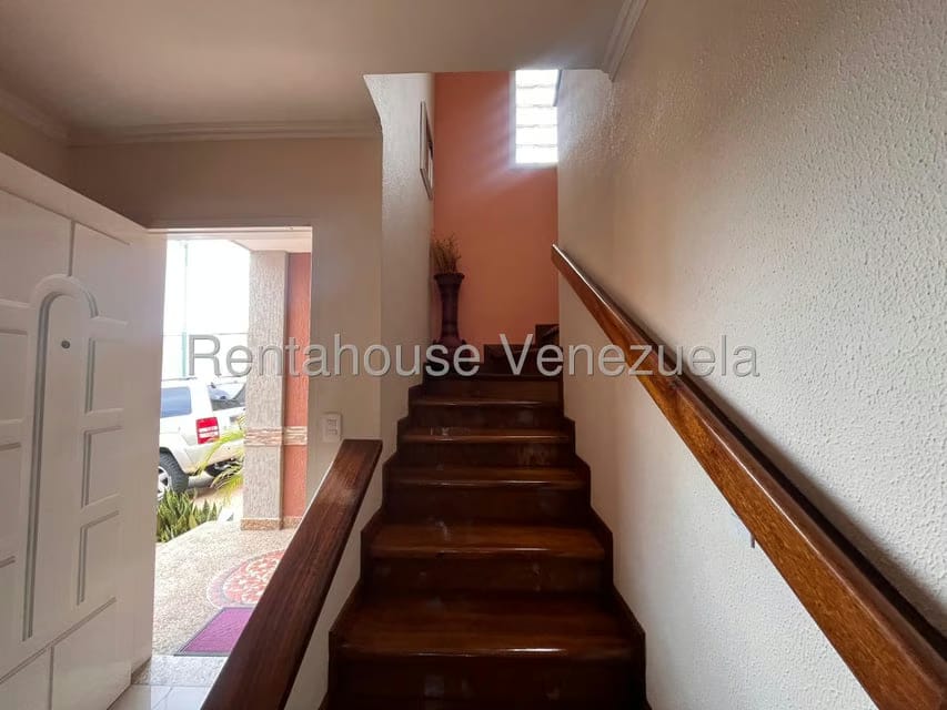Casa (1 Nivel) en Venta en Ciudad Roca, Lara - 11