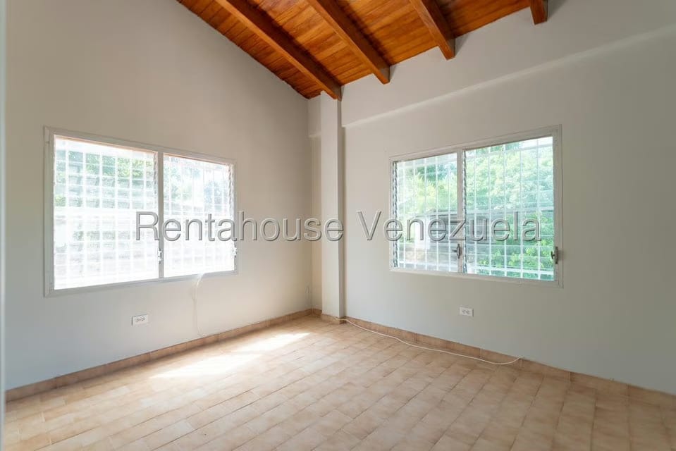 Casa (Duplex) en Venta en Ciudad Balneario Higuerote, Miranda - 26
