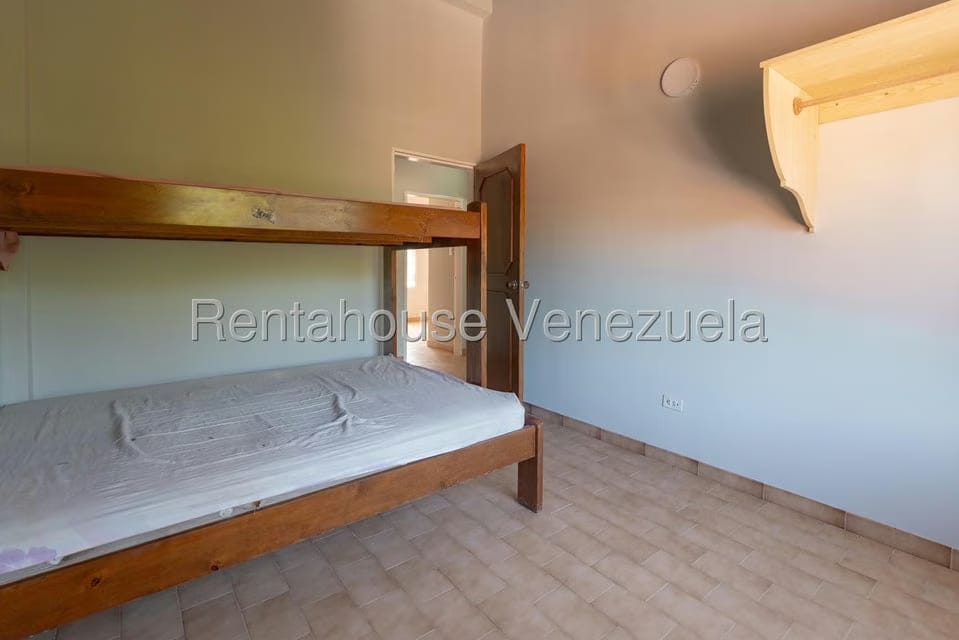 Casa (Duplex) en Venta en Ciudad Balneario Higuerote, Miranda - 30