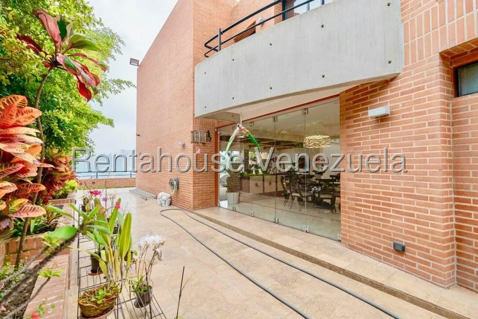 Townhouse (Duplex) en Venta en La Trinidad, Distrito Metropolitano - 16