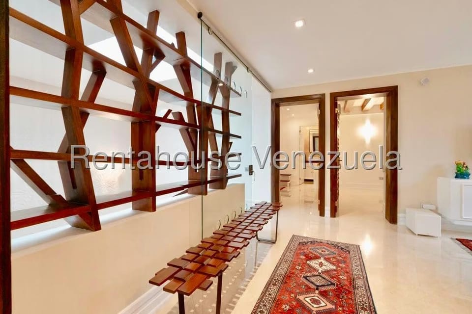 Townhouse (Duplex) en Venta en La Trinidad, Distrito Metropolitano - 26