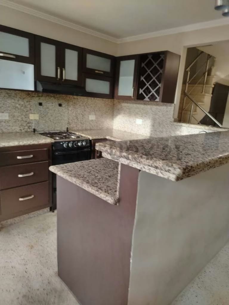 Townhouse en alquiler Urb. Caminos de La Lagunita III etapa Maracaibo Zulia - 11