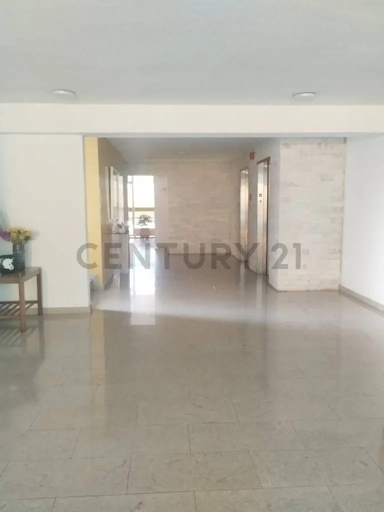 En venta apartamento en Macaracuay - 15