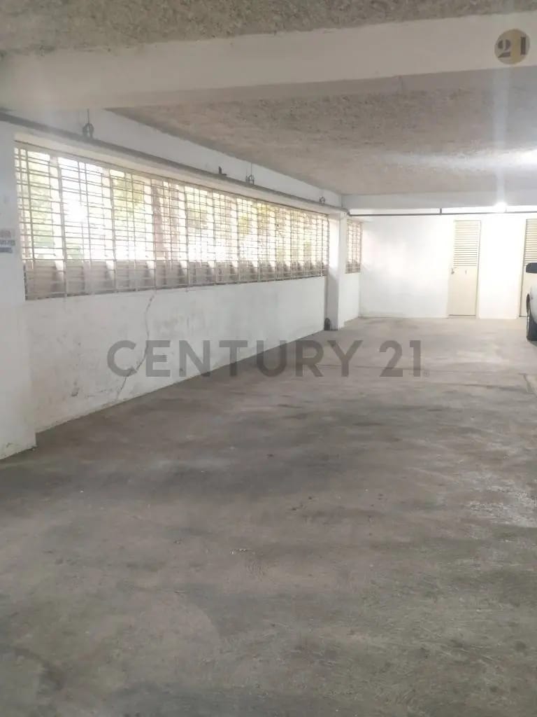 En venta apartamento en Macaracuay - 16