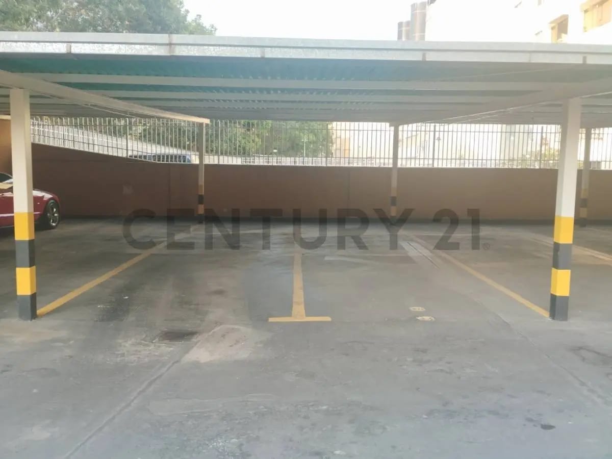 En venta apartamento en Macaracuay - 18