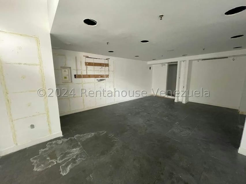Comercial (Local Comercial) en Alquiler en Terrazas del Club Hipico, Distrito Metropolitano - 2