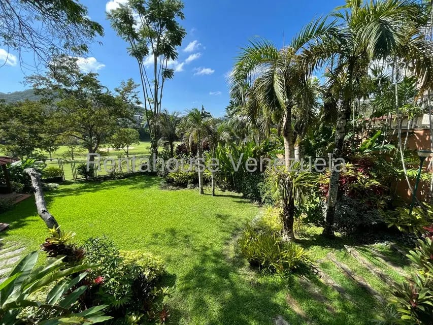 Casa (Duplex) en Alquiler en Guataparo Country Club, Carabobo - 30