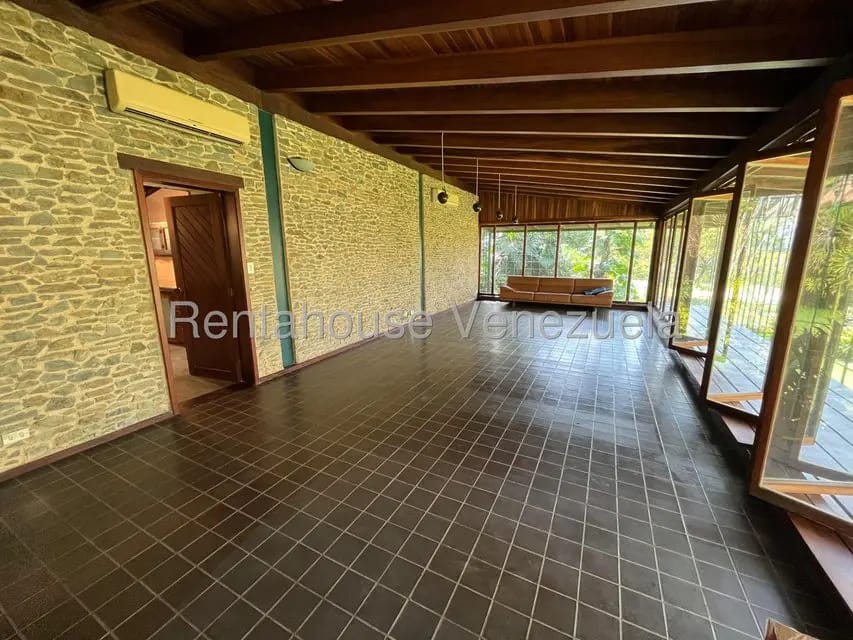 Casa (Duplex) en Alquiler en Guataparo Country Club, Carabobo - 32