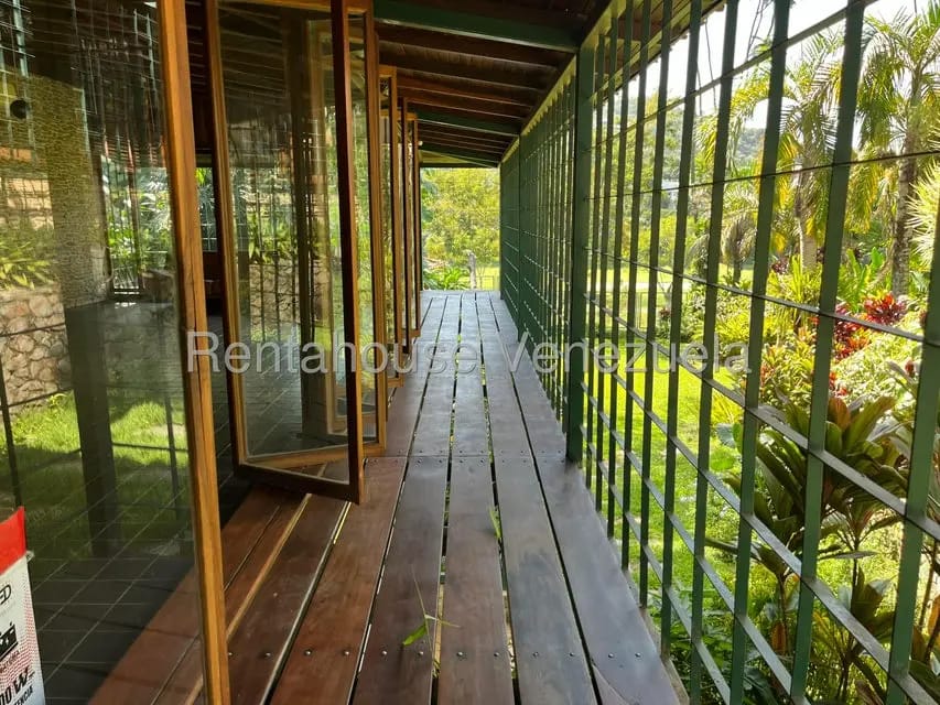 Casa (Duplex) en Alquiler en Guataparo Country Club, Carabobo - 58