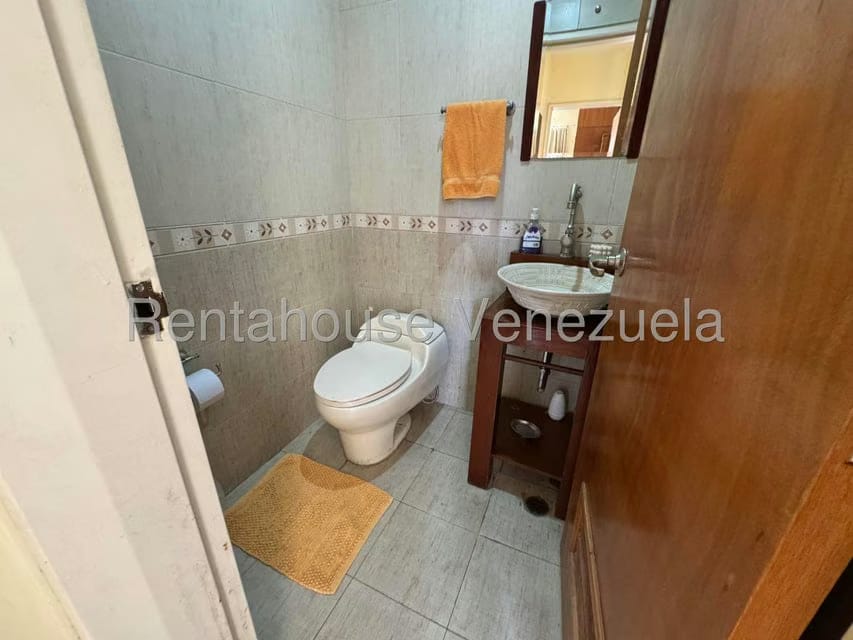 Casa (Multipes Niveles) en Venta en Alto Hatillo, Distrito Metropolitano - 13