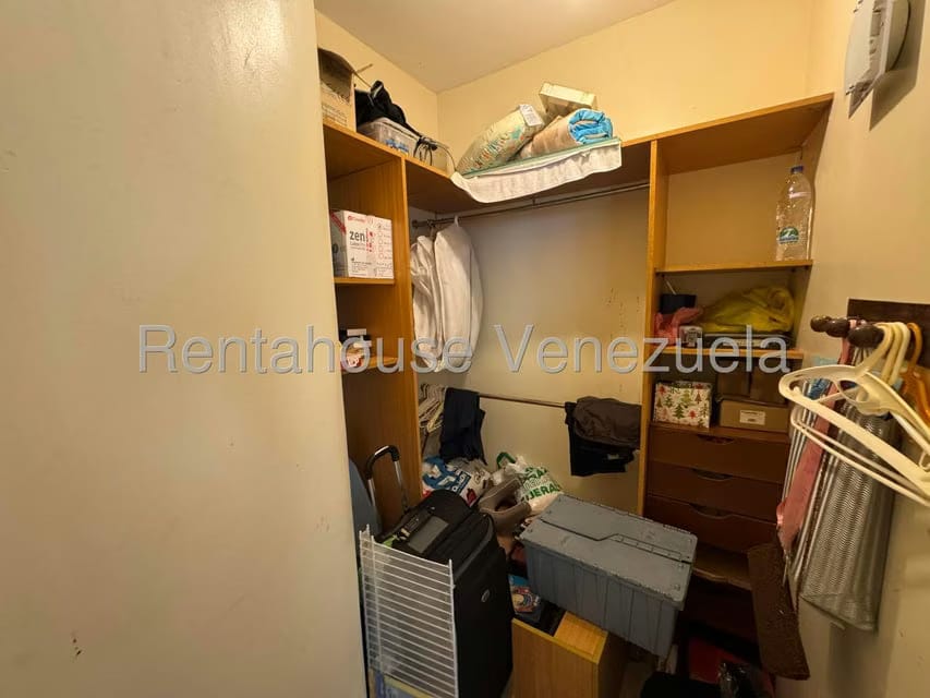 Casa (Multipes Niveles) en Venta en Alto Hatillo, Distrito Metropolitano - 39