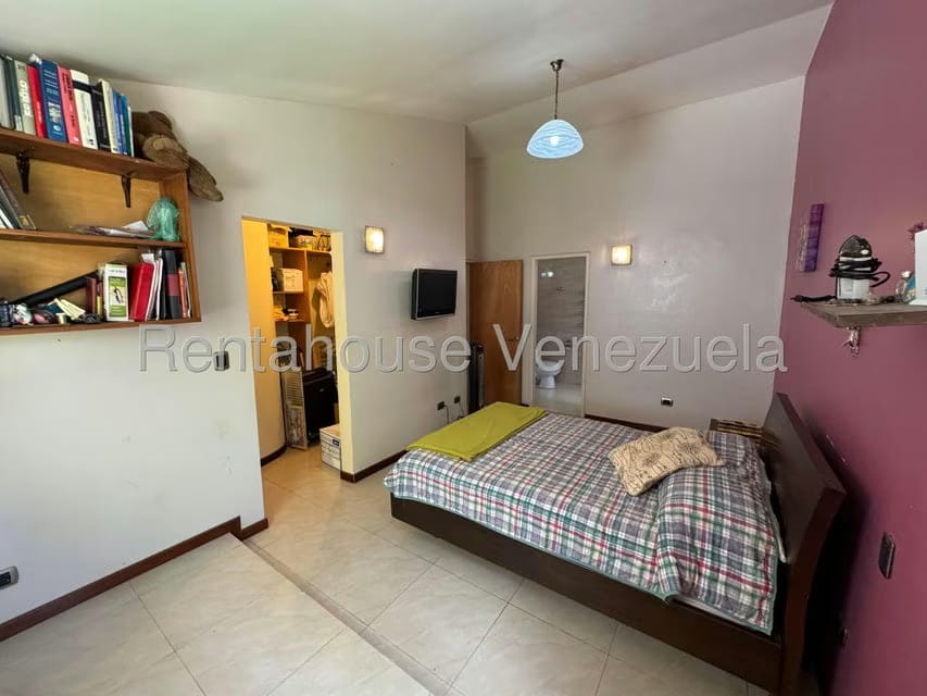 Casa (Multipes Niveles) en Venta en Alto Hatillo, Distrito Metropolitano - 40