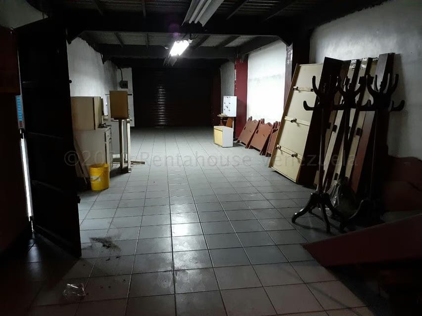 Comercial (Local Comercial) en Venta en Los Rosales, Distrito Metropolitano - 14