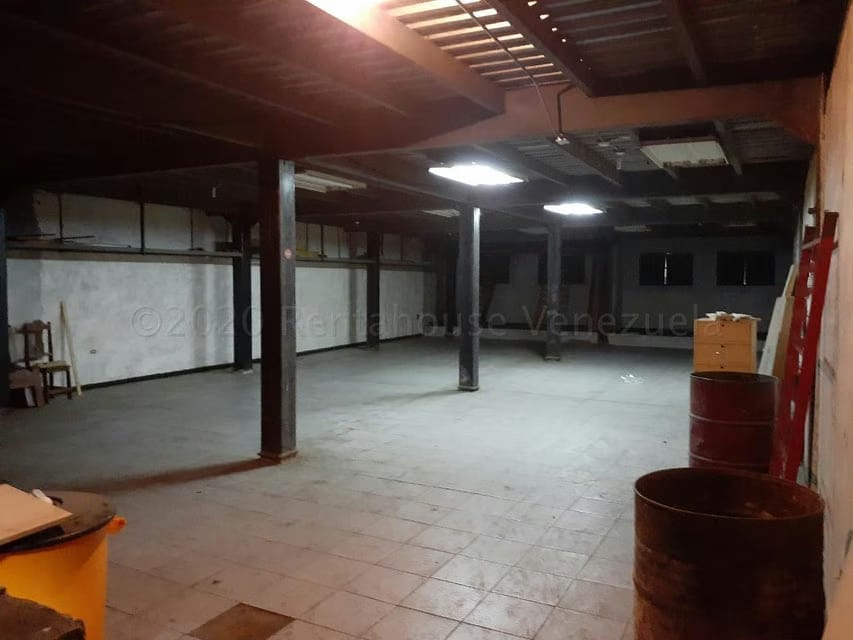 Comercial (Local Comercial) en Venta en Los Rosales, Distrito Metropolitano - 15